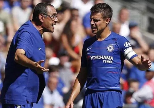 Chelsea that bai vi 'Sarri-ball qua kho de hieu' hinh anh