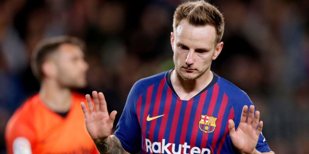 MU du dinh chi hon 200 trieu bang mua 3 ngoi sao hinh anh