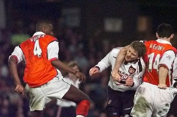 Man United đại chiến Arsenal ảnh 1 Man United dai chien Arsenal anh 1