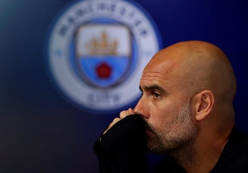 The gioi phong thanh cho Pep Guardiola qua som hinh anh