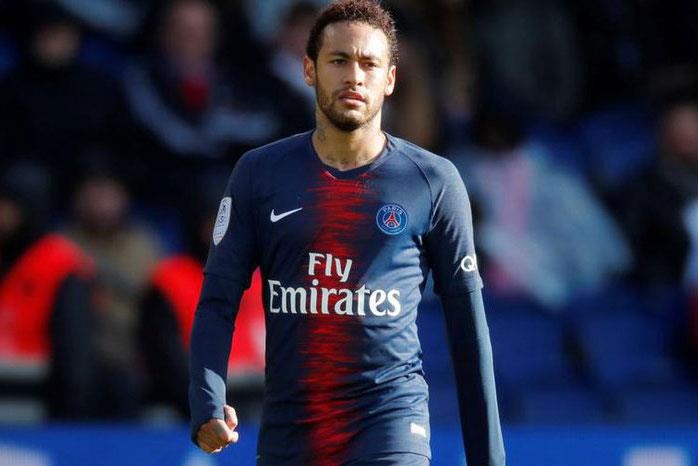 Neymar sa sut nghiem trong sau 2 nam chia tay Barca hinh anh