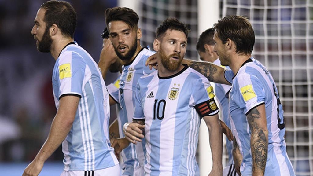 Messi can gi de co mot danh hieu o doi tuyen Argentina hinh anh