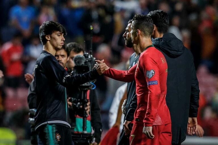 Joao Felix - nguoi viet su thay Cristiano Ronaldo hinh anh