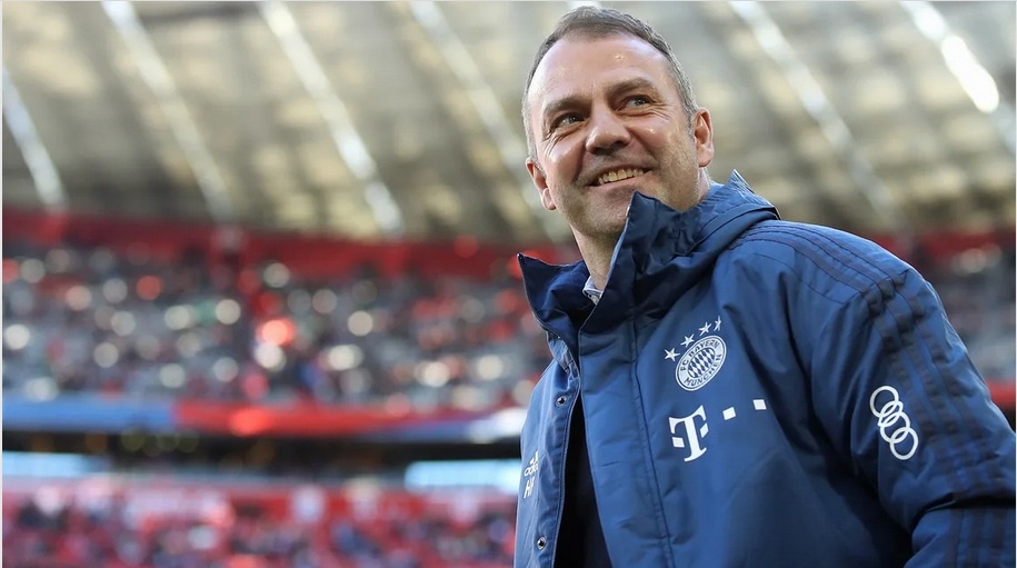 Hansi Flick - thien tai cam quan hay nha tam ly hoc? hinh anh