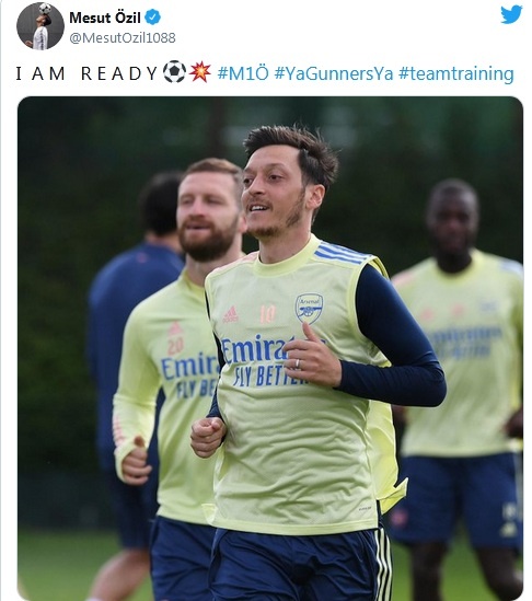 Mesut Ozil Arsenal Premier League anh 2