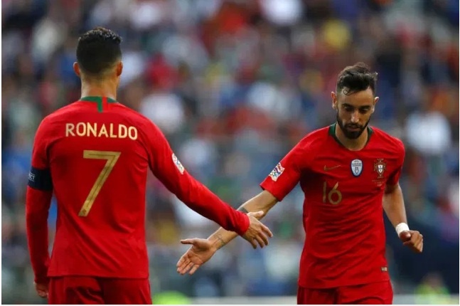 Bruno Fernandes Cristiano Ronaldo Man United anh 1