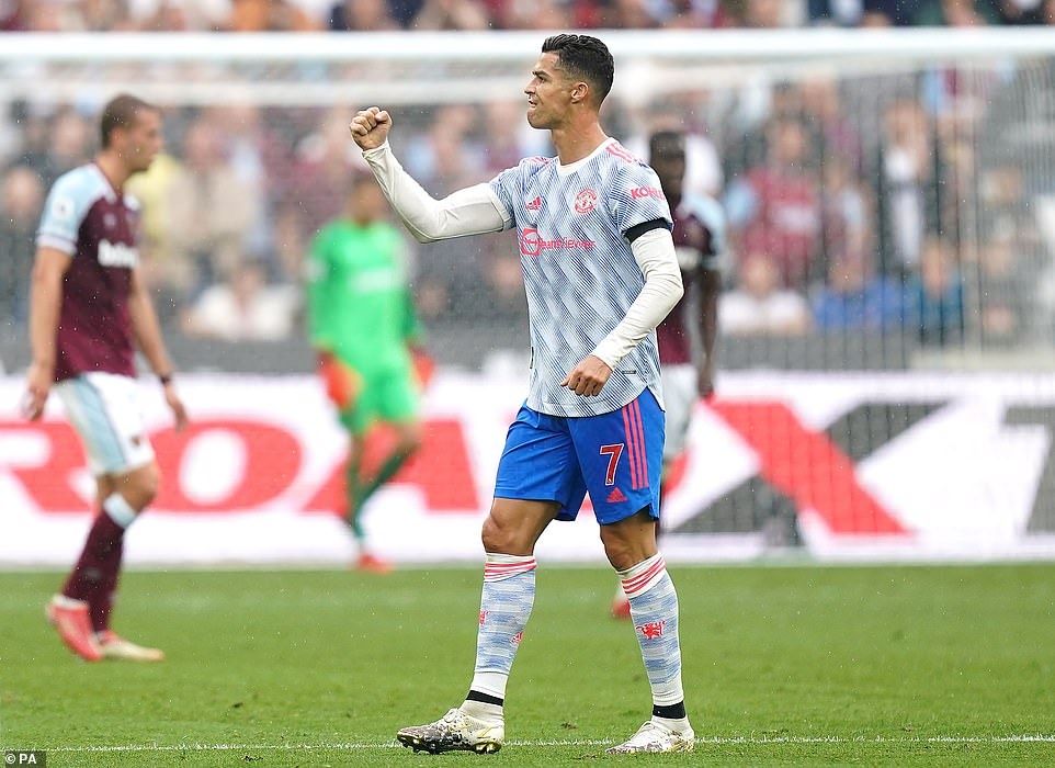 Man United danh bai West Ham anh 3