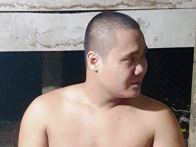 CSGT tom gon ke trom Exciter sau man ruot duoi hinh anh