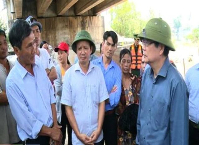 Bo truong Phat khen ngoi sang kien cap chung nhan ca sach hinh anh