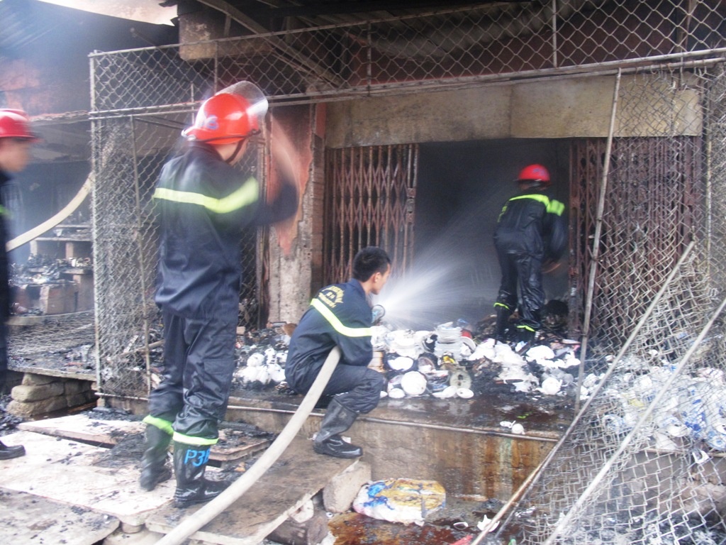 Cho que chay rui luc rang sang hinh anh