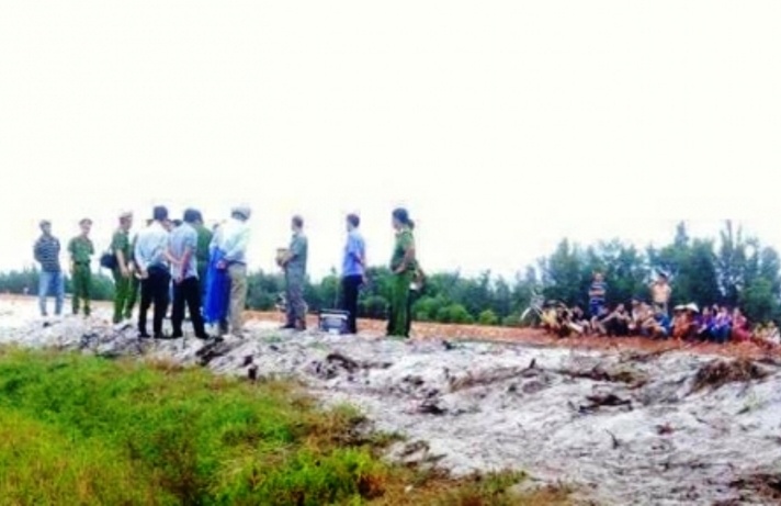 hãm hiếp bé gái say rượu  ảnh 1 ham hiep be gai say ruou anh 1