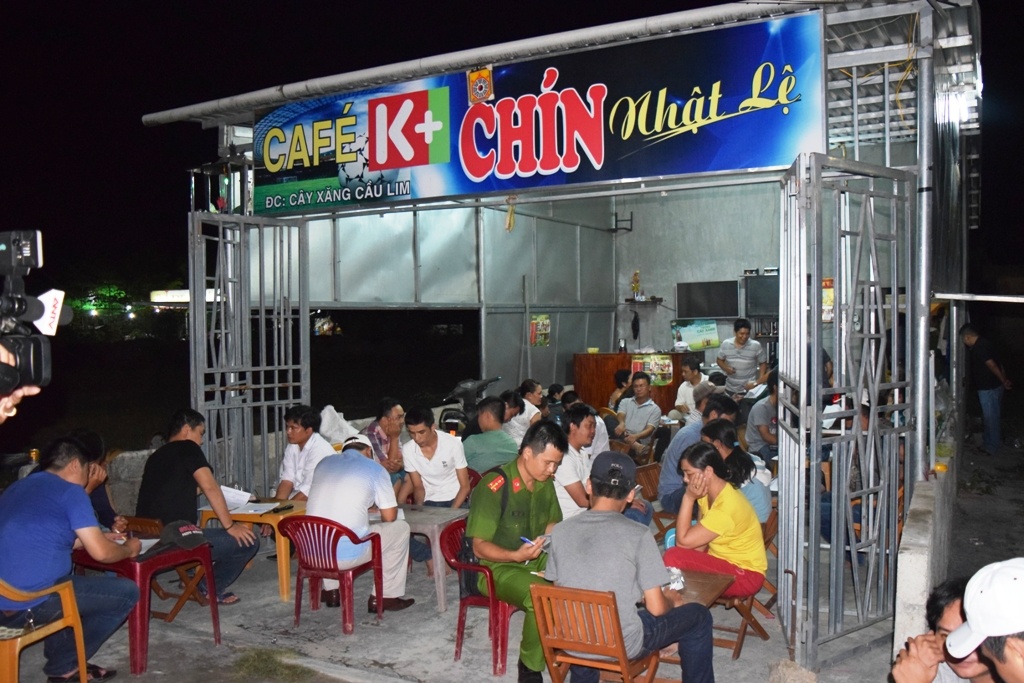 song bac o quan ca phe anh 1