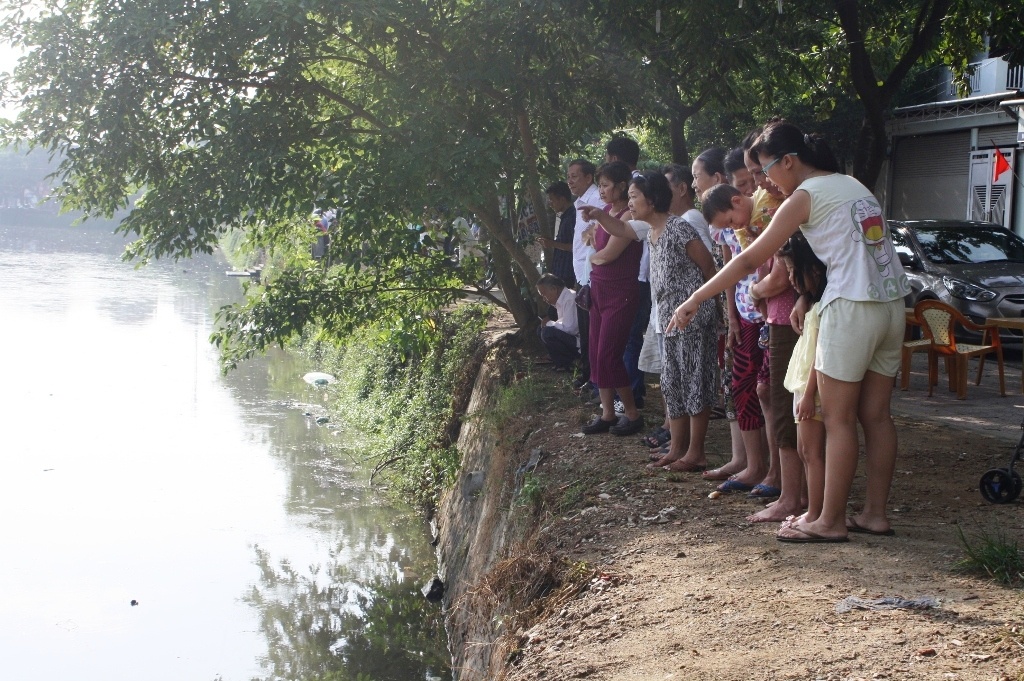 Ca noi trang song An Cuu anh 1