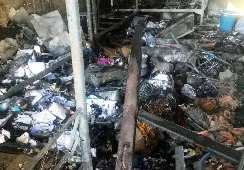 Ky tuc xa sinh vien boc chay sau tieng no lon anh 1