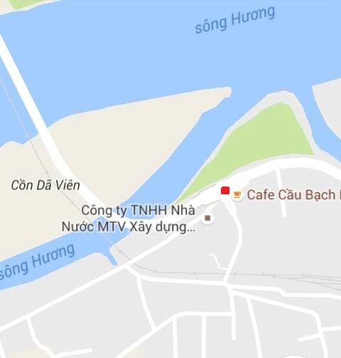 Cánh tay người đàn ông bị kẹt dưới bánh ôtô tải ảnh 2 Canh tay nguoi dan ong bi ket duoi banh oto tai anh 2