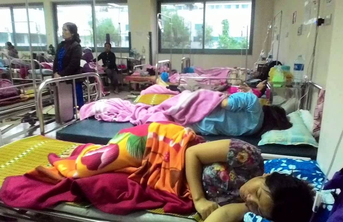 Ngộ độc nghi ăn bánh mì tăng lên 130 người ảnh 1 Ngo doc nghi an banh mi tang len 130 nguoi anh 1