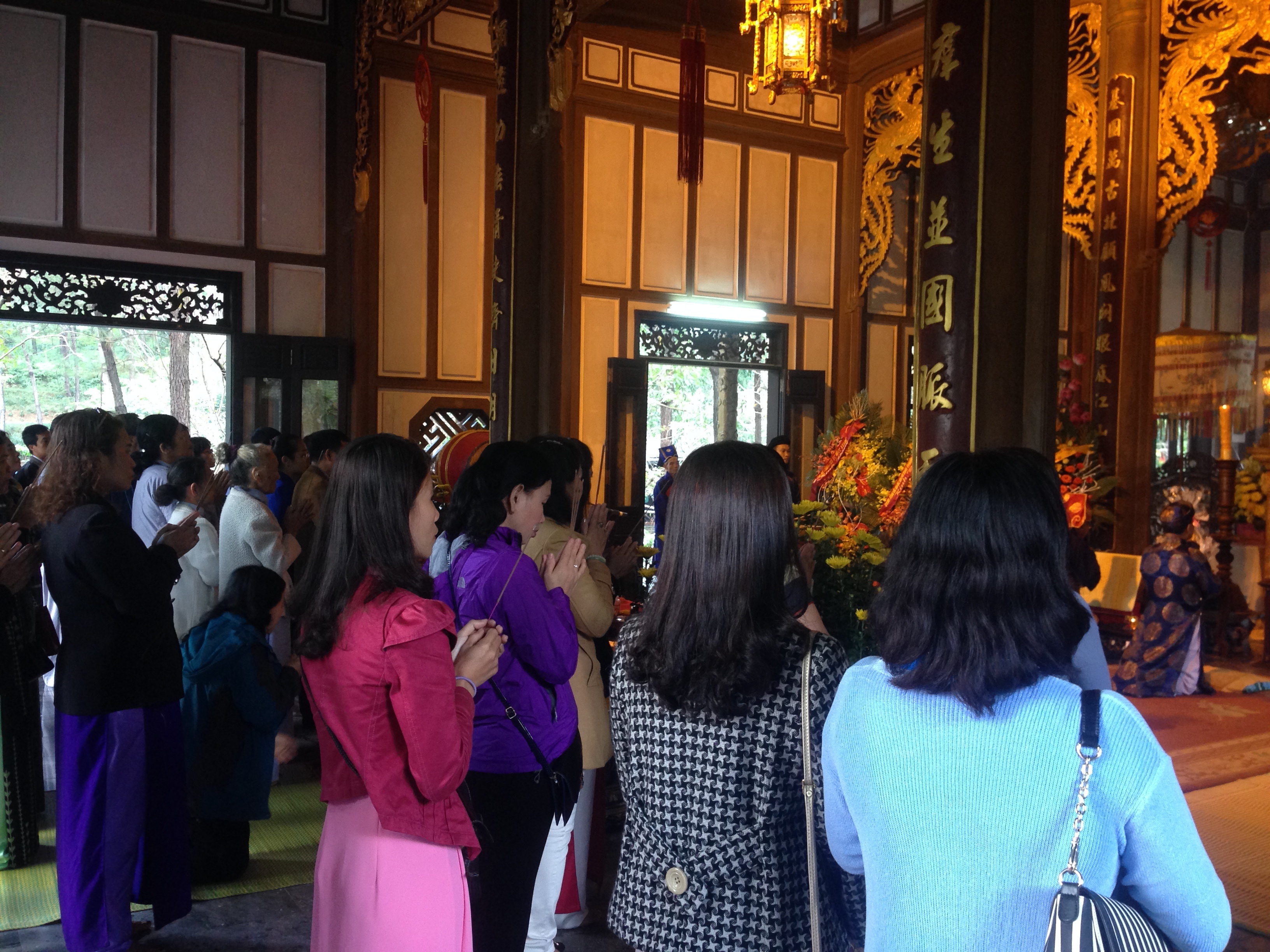 Le hoi den Cong chua Huyen Tran anh 2