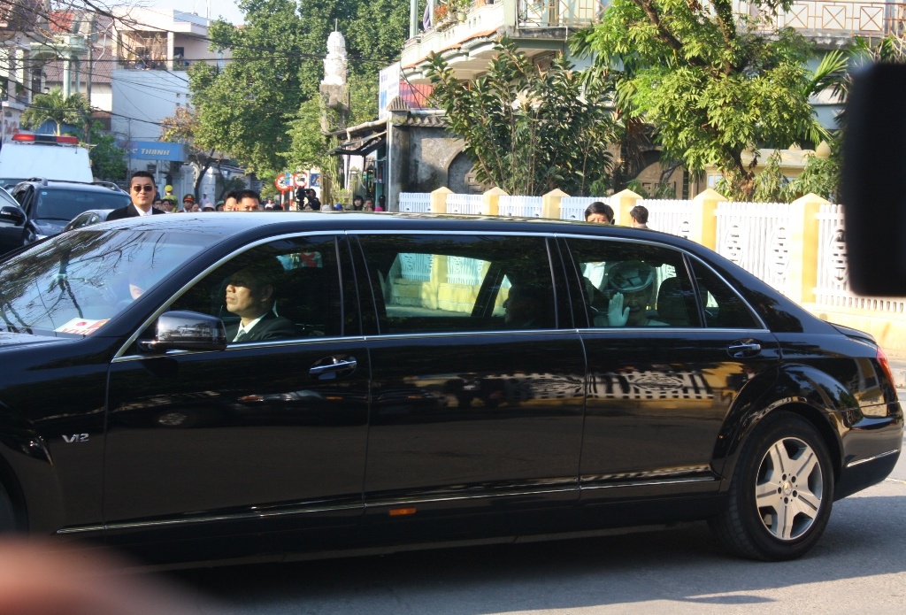 Nhat hoang ghe tham nha luu niem Phan Boi Chau anh 3