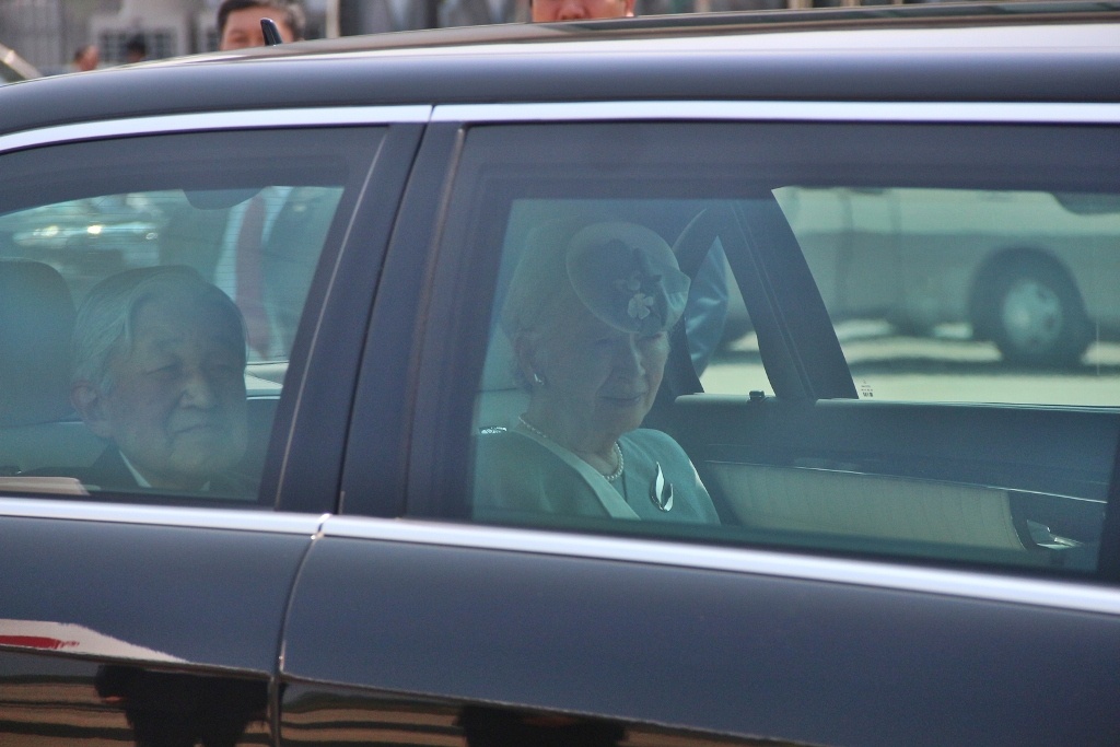 Nhat hoang ket thuc chuyen tham Hue anh 1