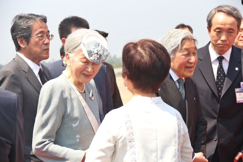 Nhat hoang ket thuc chuyen tham Hue anh 4