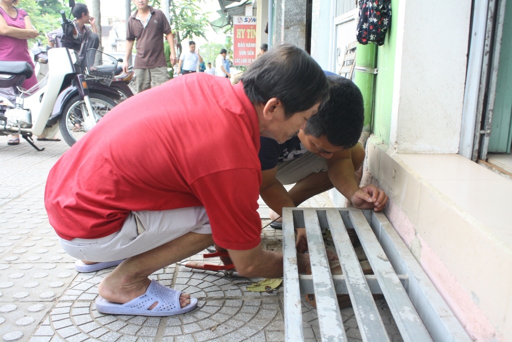Lanh dao phuong doi lai via he anh 4