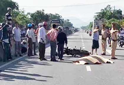 Pho chu tich HDND xa bi xe dau keo tong chet hinh anh