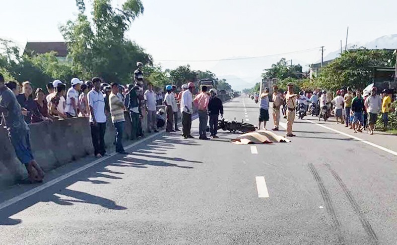 Xe dau keo tong chet nguoi anh 1