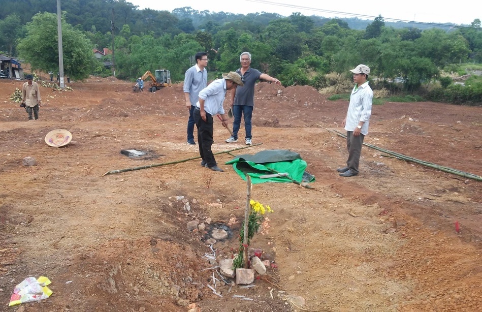 Lang mo vo vua anh 1