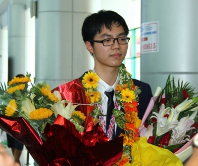 Nam sinh doat huy chuong vang Olympic Sinh hoc duoc thuong 60 trieu hinh anh