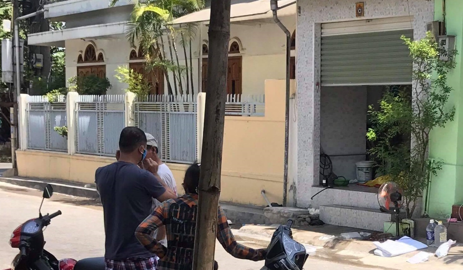 Nguoi dan ong tu vong anh 1