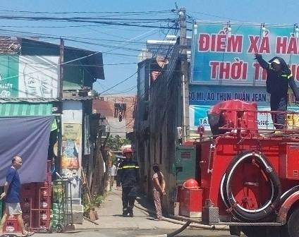 No khi gas, tho thay binh bi bong nang hinh anh