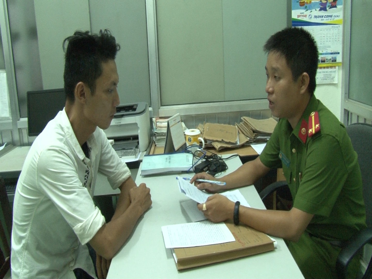 Thanh niên bị bỏng ảnh 1 Thanh nien bi bong anh 1