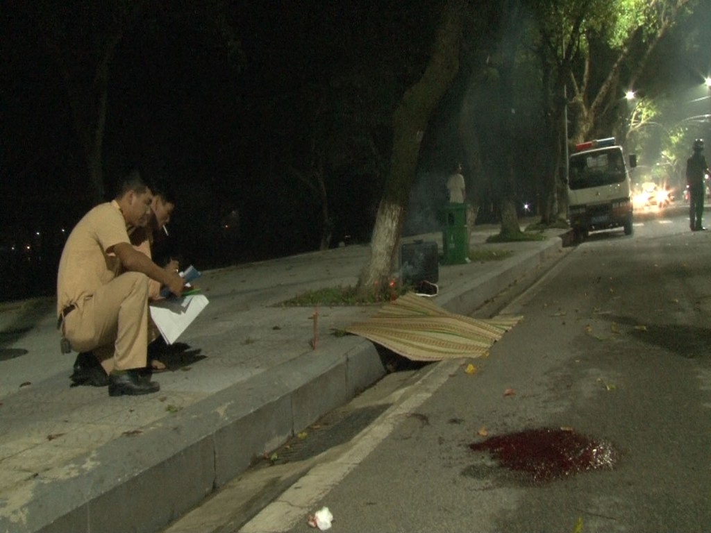 Tai nạn khiến 2 người chết ảnh 1 Tai nan khien 2 nguoi chet anh 1