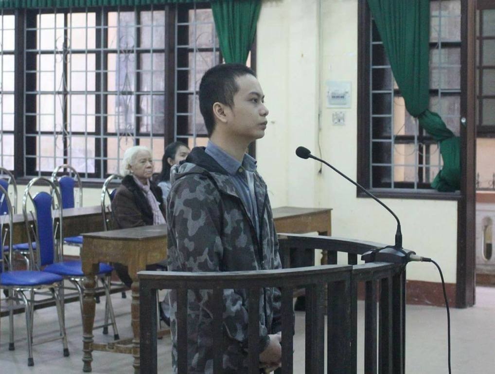 nam sinh vo mua vang de cuop anh 1