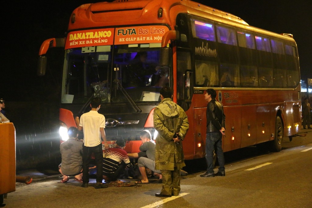 Oto Phuong Trang tong chet nguoi anh 2