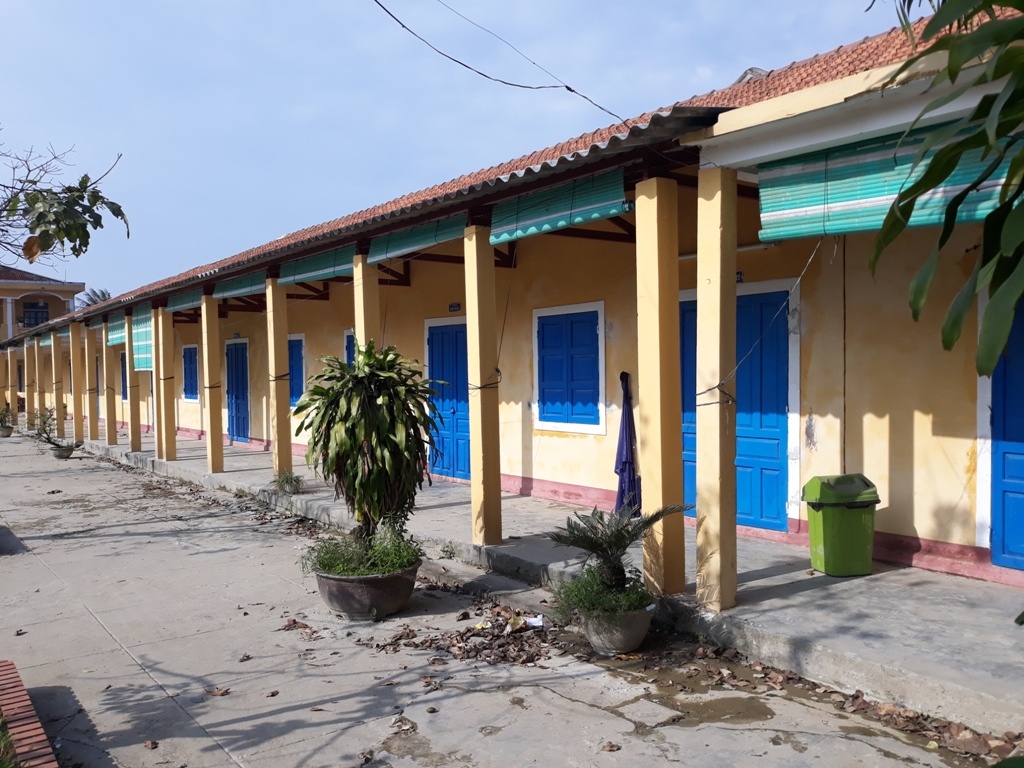 Cho học sinh nghỉ học trái quy định ảnh 2 Cho hoc sinh nghi hoc trai quy dinh anh 2