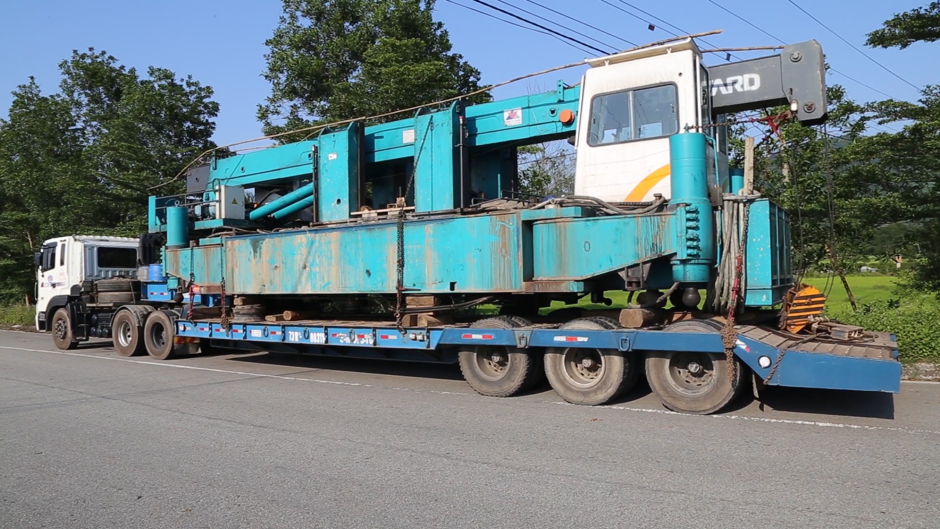 CSGT bat 2 xe qua tai anh 1