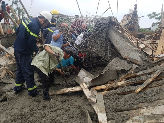 Sap gian giao khien 7 nguoi bi thuong anh 2