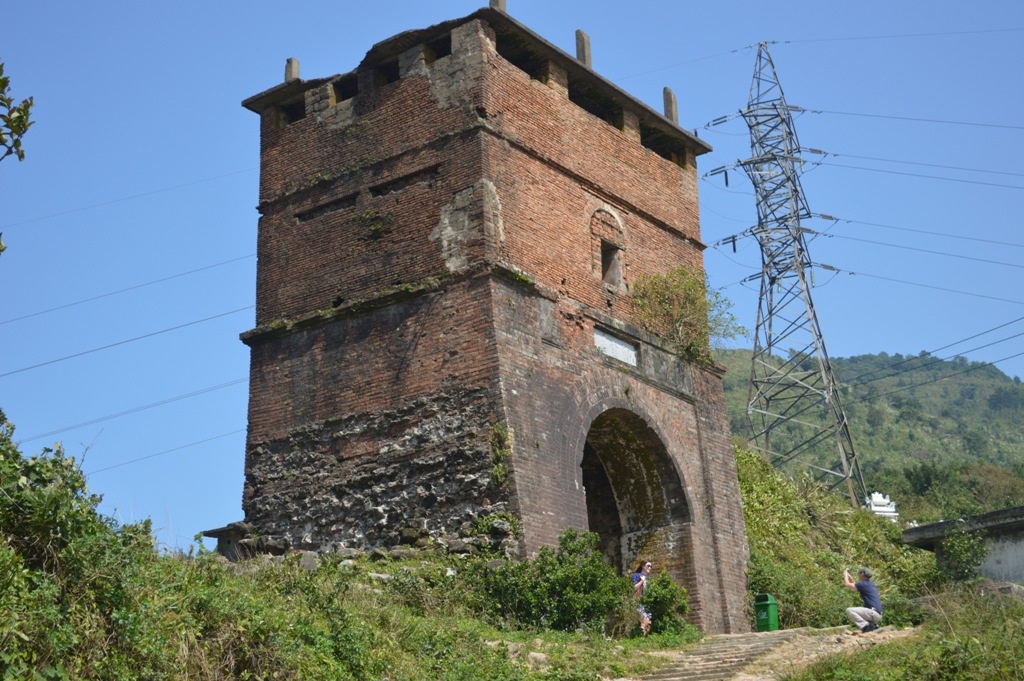 Khai quat Hai Van Quan anh 2