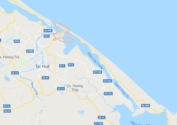 Ca heo troi dat vao bo bien anh 2