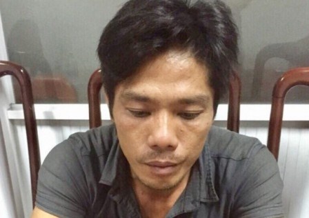Bat tam giam 2 bi can lien quan vu thanh nien tu vong duoi kenh hinh anh