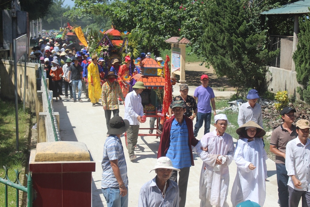 Tai nan giao thong khien 13 nguoi chet o Quang Nam anh 1