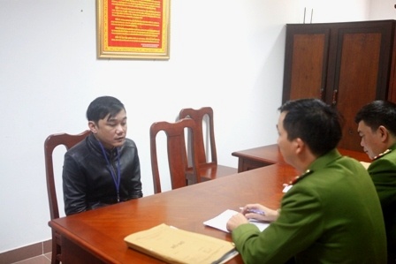 Chiem doat tai san anh 1