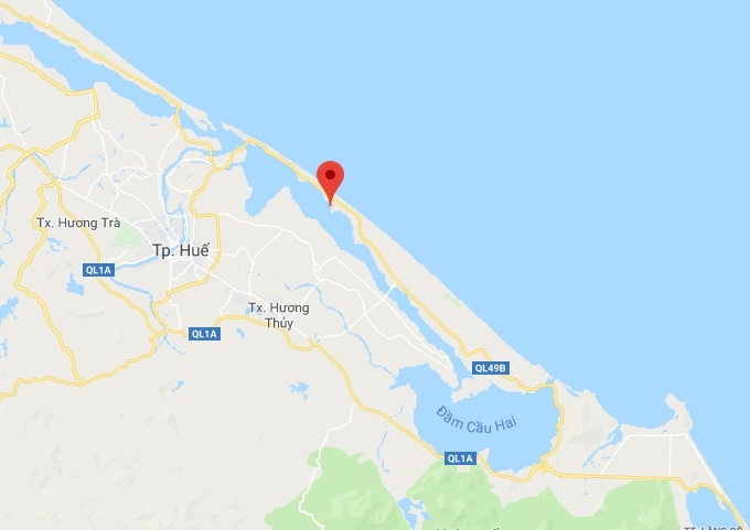 Be gai 10 tuoi bi dam anh 2