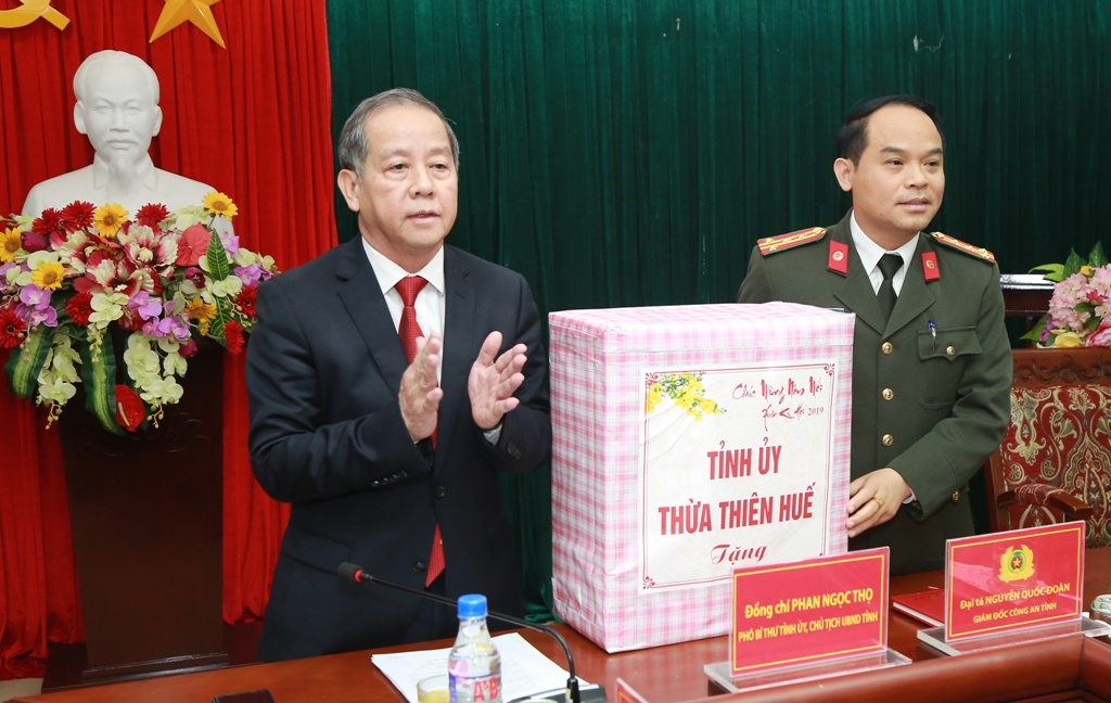 Khen thuong luc luong pha vu an ma tuy o bar Vegas anh 1