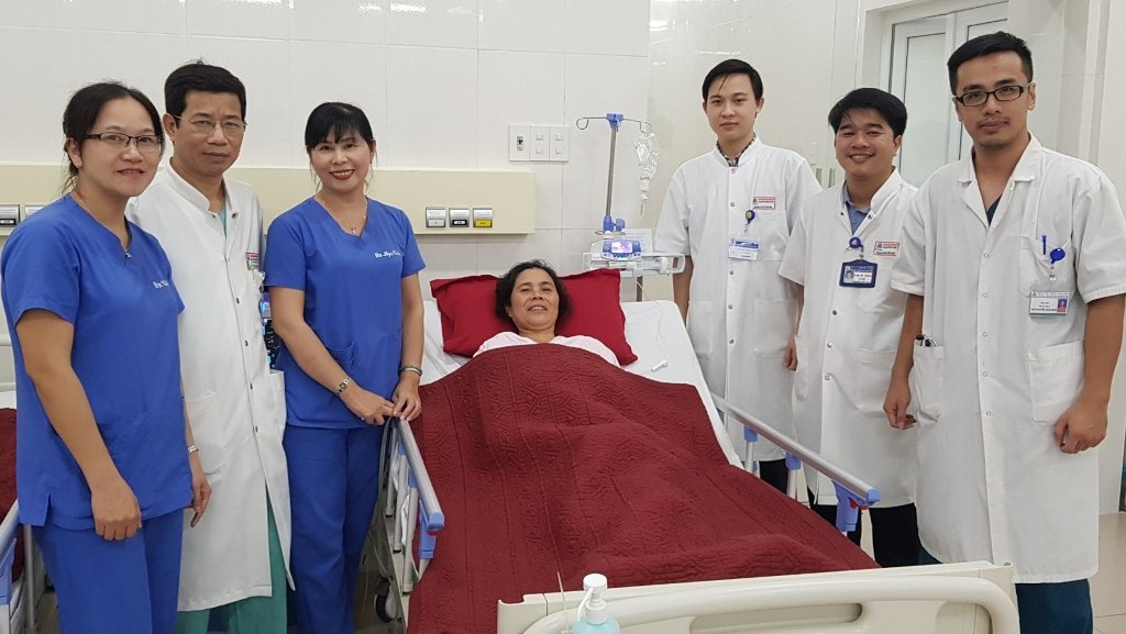 Nữ bệnh nhân bị phình động mạch não ảnh 1 Nu benh nhan bi phinh dong mach nao anh 1