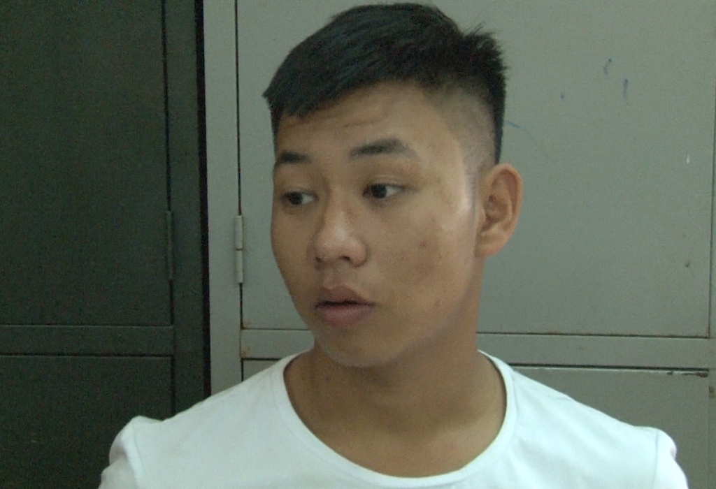 Cướp tiền ảnh 2 Cuop tien anh 2