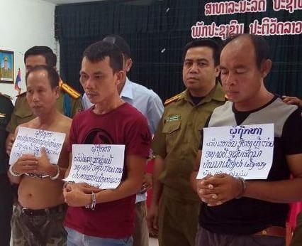 Bat 3 nguoi Lao van chuyen hon 100.000 vien ma tuy vao Viet Nam hinh anh