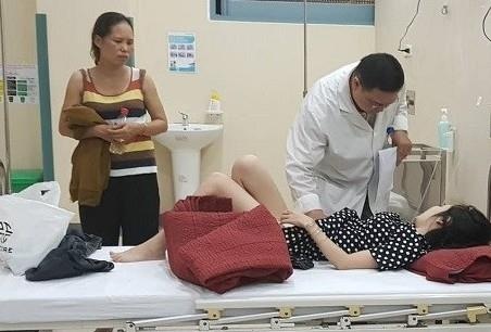 Sau tiec cuoi, gan 40 nguoi nhap vien cap cuu do ngo doc hinh anh