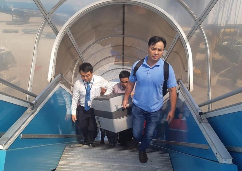 Ghép tim xuyên Việt ảnh 1 Ghep tim xuyen Viet anh 1